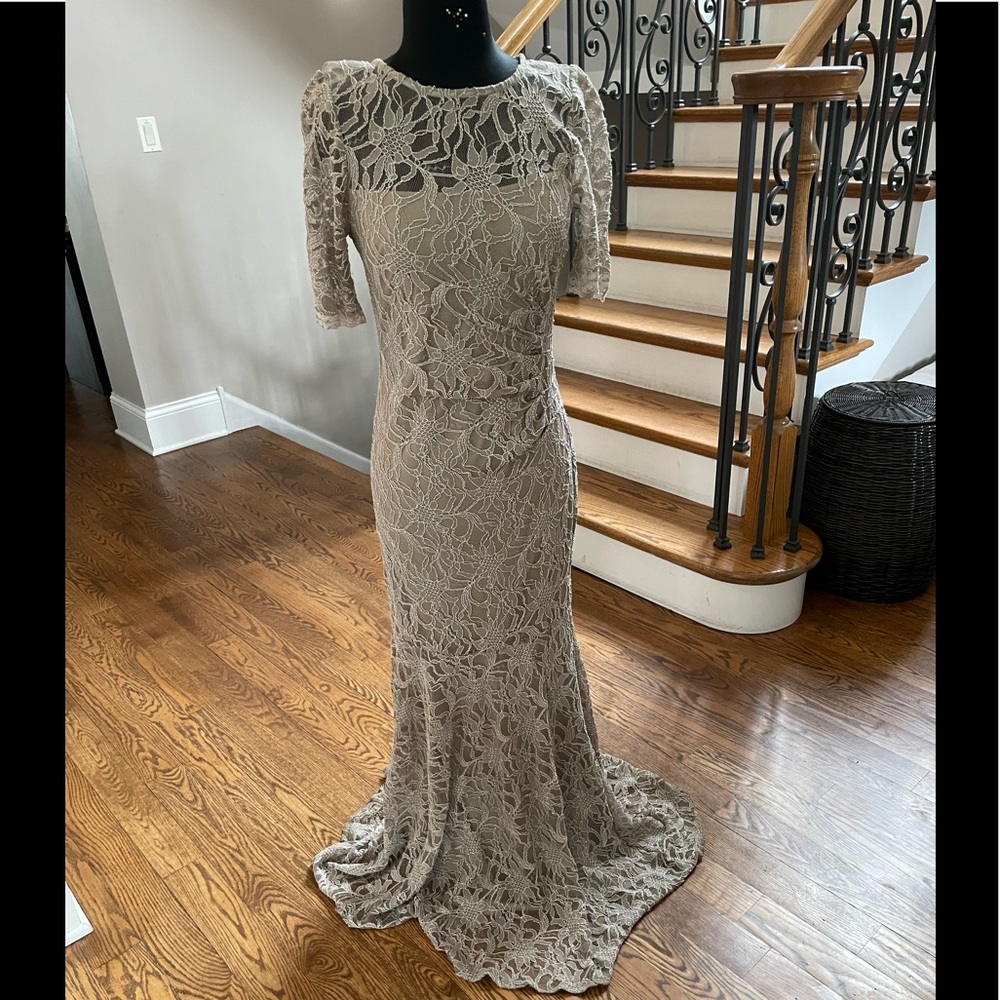 Formal gold with a tiny bit of sparkle size 2 but us like 4